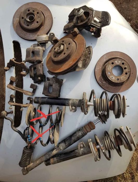 Останали части bmw e 46 320 d 150