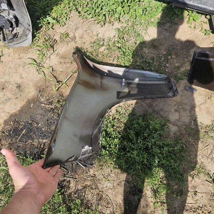 Калник ляв/десен свалени от бмв х1 е84 2010г.