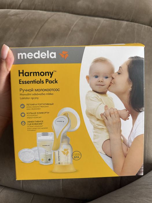 Medela ръчна помпа комплект
