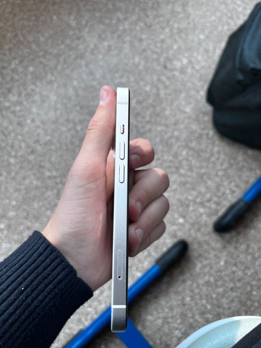 Iphone 13 256гб 100%акум
