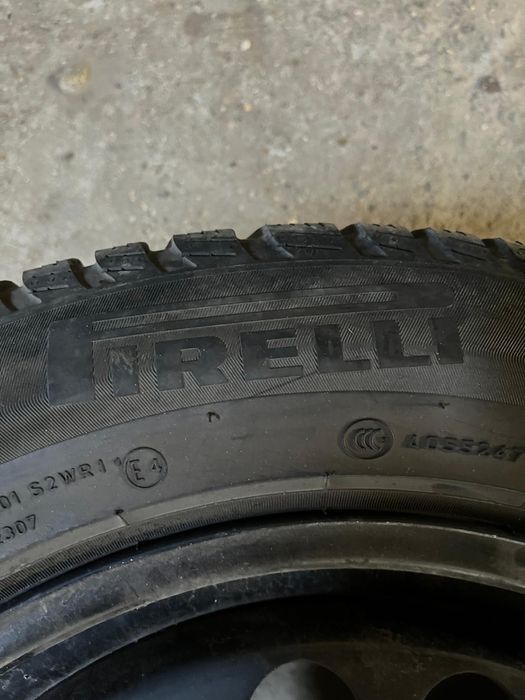 Cauciucuri iarna 205 60 16