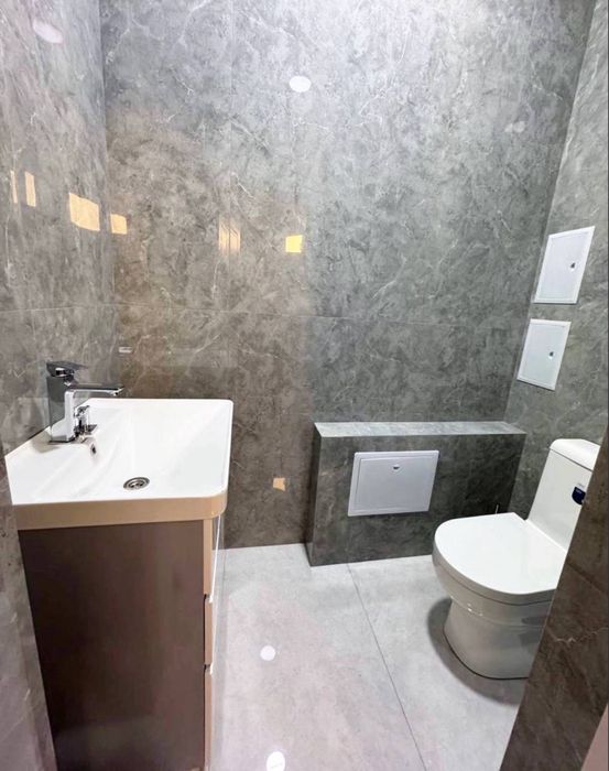 Аренда под офис недалеко Мирабад Авеню! 30м2 цоколный этаж! 400у.е