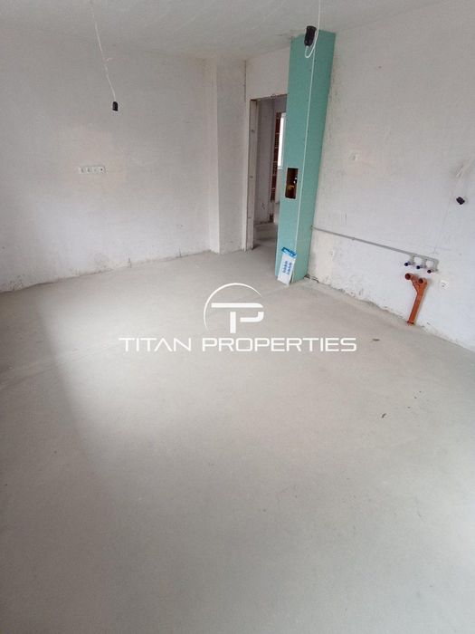 Тристаен апартамент в кв. Черно море , гр. Несебър