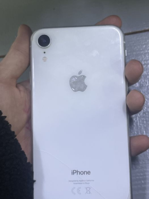 Iphone xr wnite 64gb