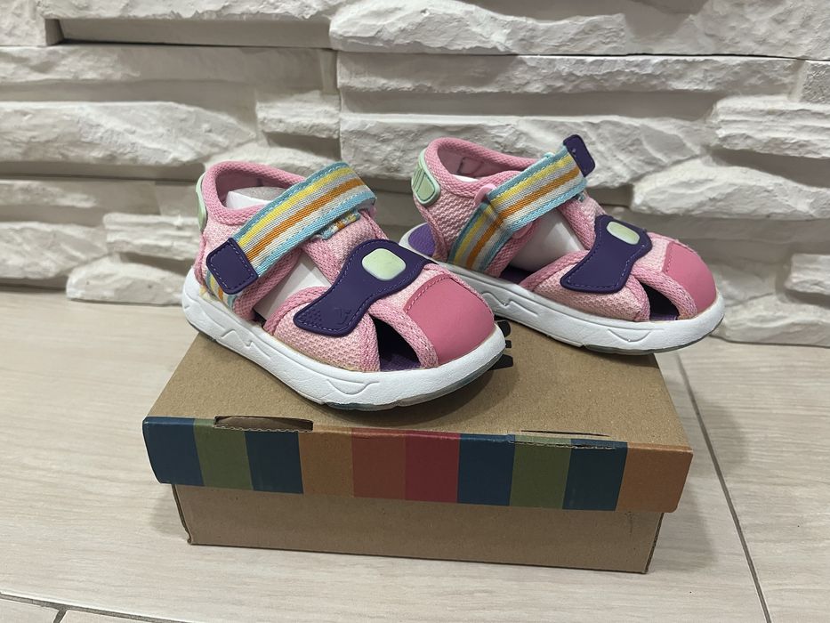 Детски сандали за момиче VICCO