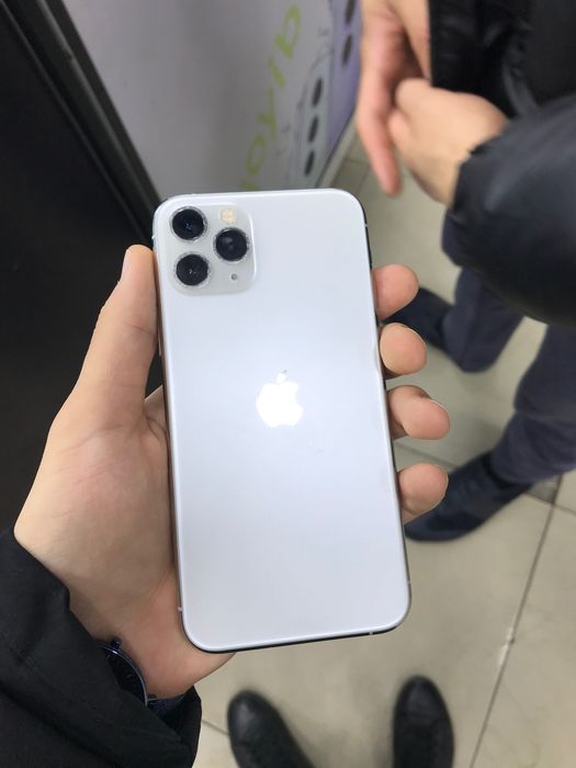iphone 11 pro 64gb 77% ideal