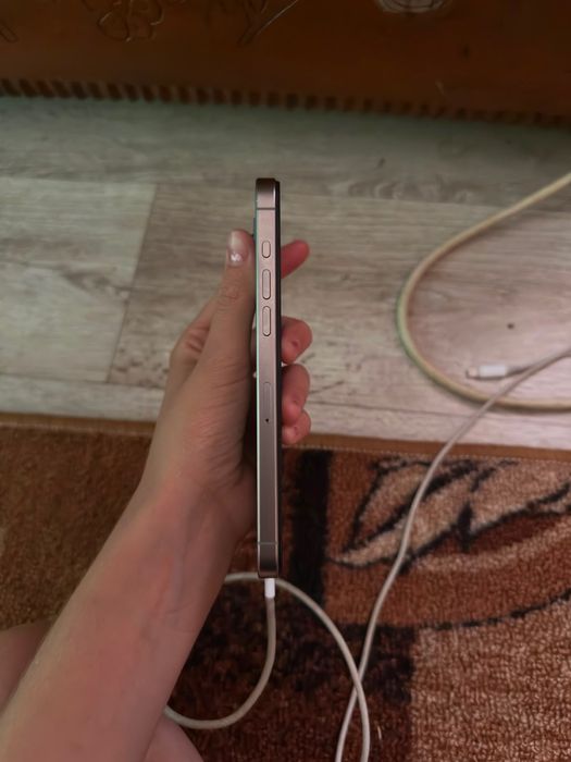 Срочно продам iPhone 15 pro max