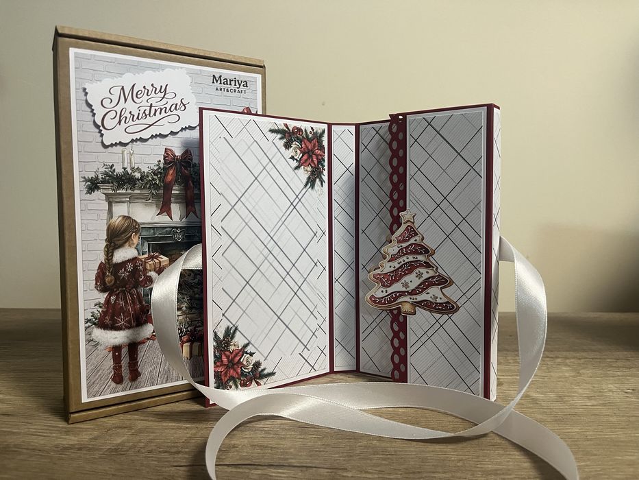 Картичка с място за послание и шоколад