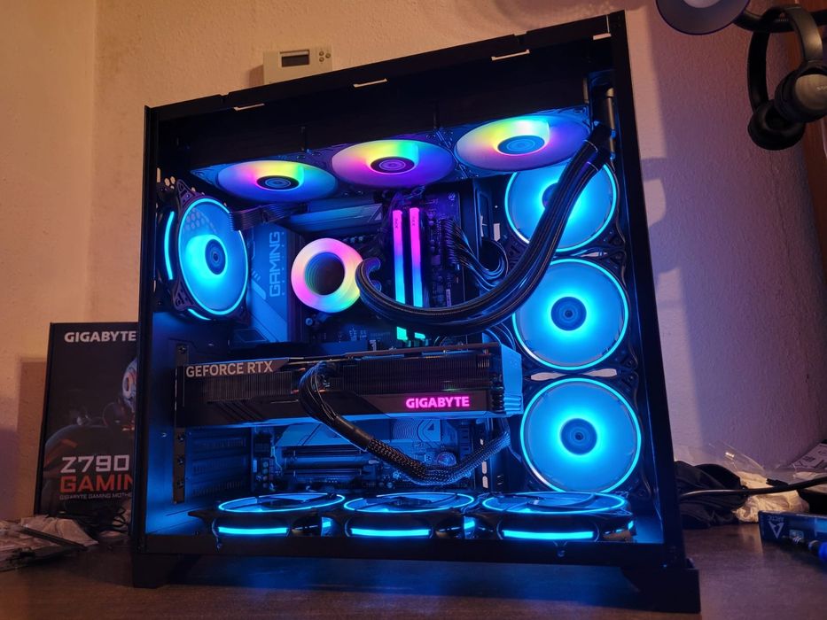 Desktop PC Gaming 9800X3D + RTX 4070 Super