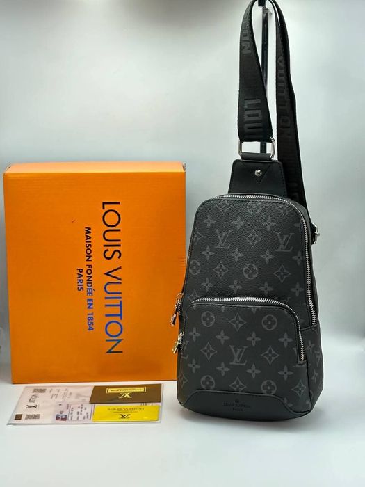 Стилна мъжка чанта