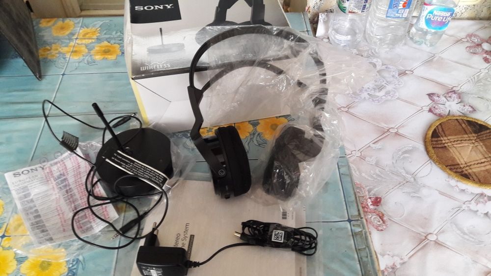 SONY Наушники беспроводные