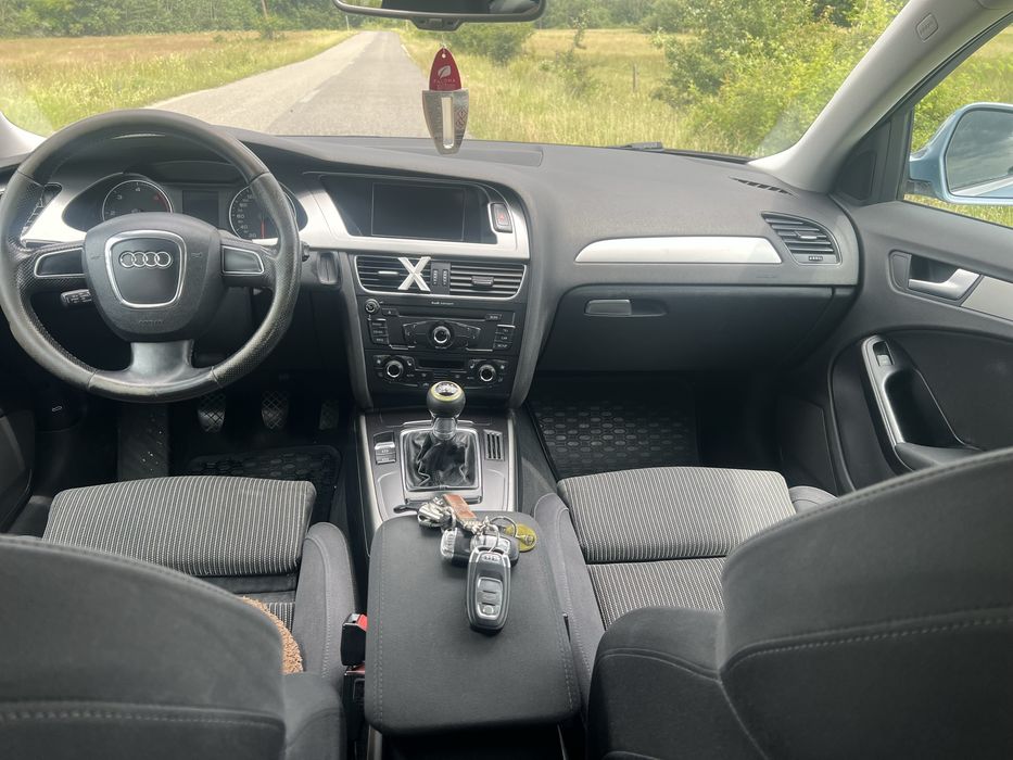 Audi A4 B8 2008 2.0 143cp