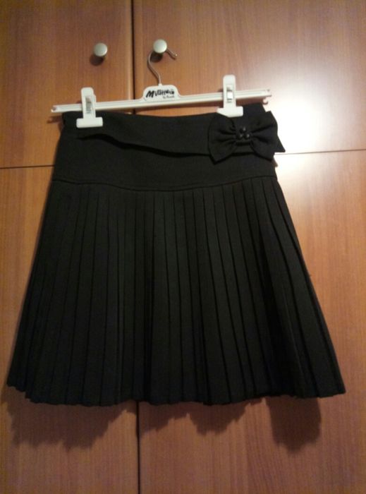 Юбка черная 9-11 лет