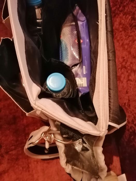 Чанта за бебешки принадлежности