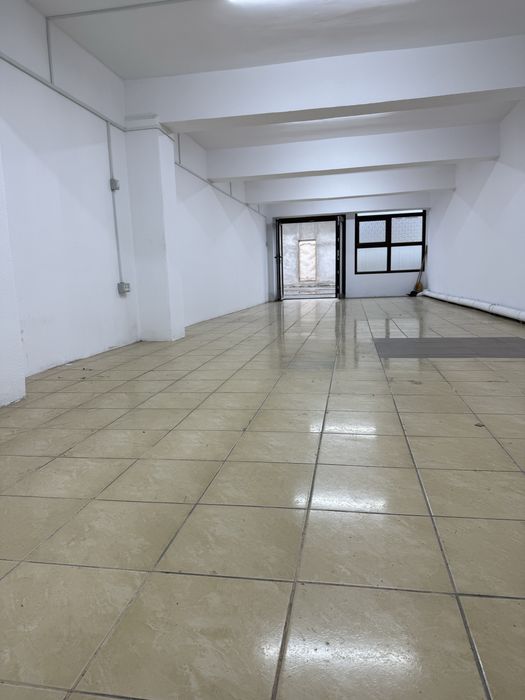 Inchiriez spatiu la UTA langa stadion