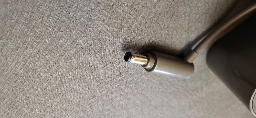 DYSON V8 Incarcator 26.10V-780mA fuctional 90 lei
