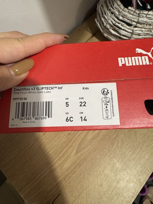 Adidasi Puma de fetite marimea 22