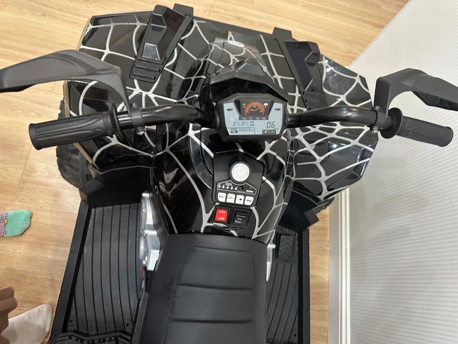 Продаётся детский электроквадроцикл