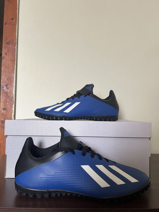 Adidas футболни обувки №39