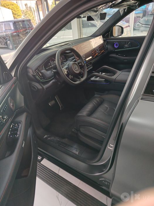 Zeekr 8X Shadow ful pazitsiyas