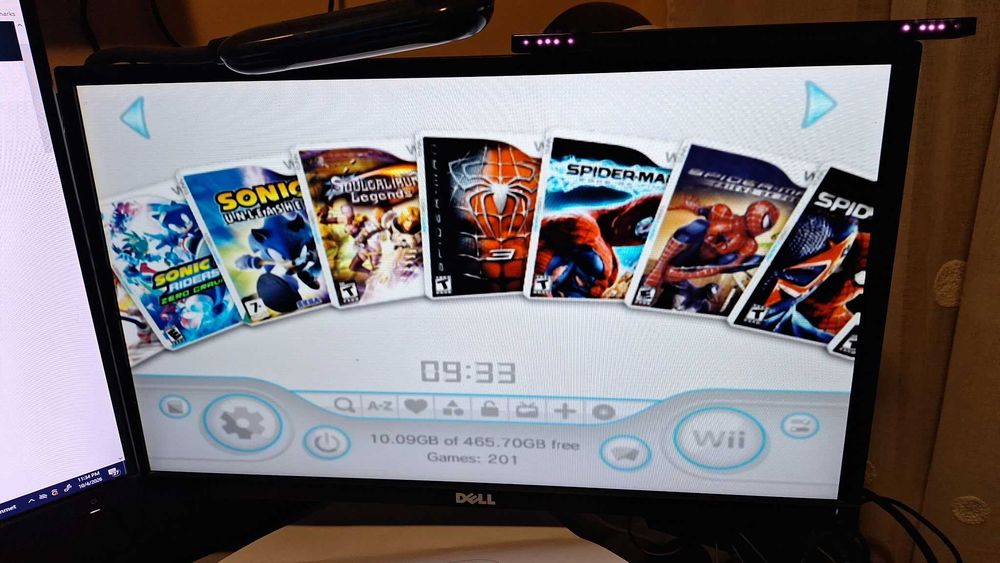 Nintendo WII in stare buna cu HDD 500 GB aprx 200 de jocuri