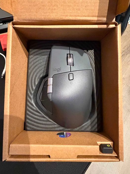 Mouse Logitech MX Master 4