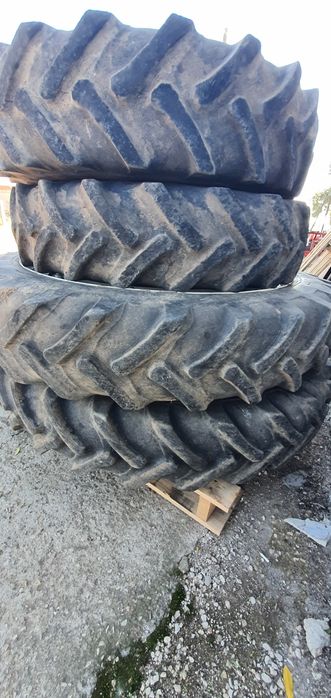 Set roti inguste - tehnologice tractor New Holland