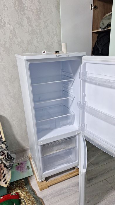 Холодильник продам