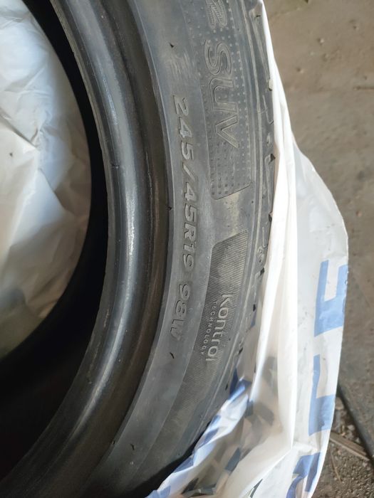 245/45/19 летняя резина