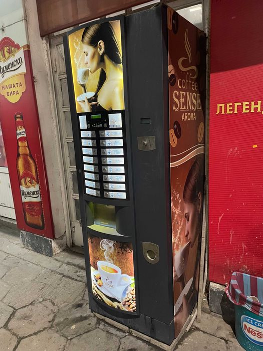 Вендинг кафеавтомат с монетник отличен