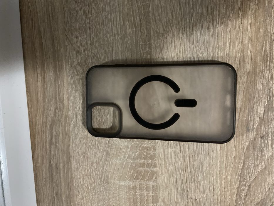 Vand iphone 11,stare impecabila,capaciatatea bateriei 74%