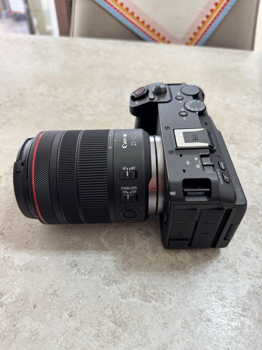 Aparat CANON EOS R6V 20-50Mm