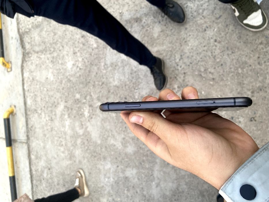 Iphone 11 64gb balck