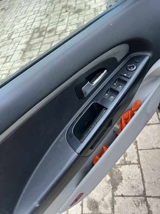 Kia Ceed 1.6 CRDi – Climatronic / Pilot Automat / Comenzi Volan / 2010