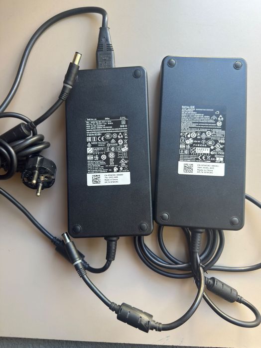 Incarcator Laptocp/Dock Dell 240w 12,3 Amperi