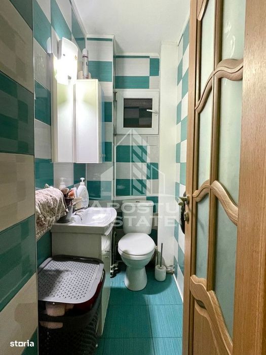 Apartament cu 3 camere,2 bai,semidecomadat,centrala proprie, Girocului