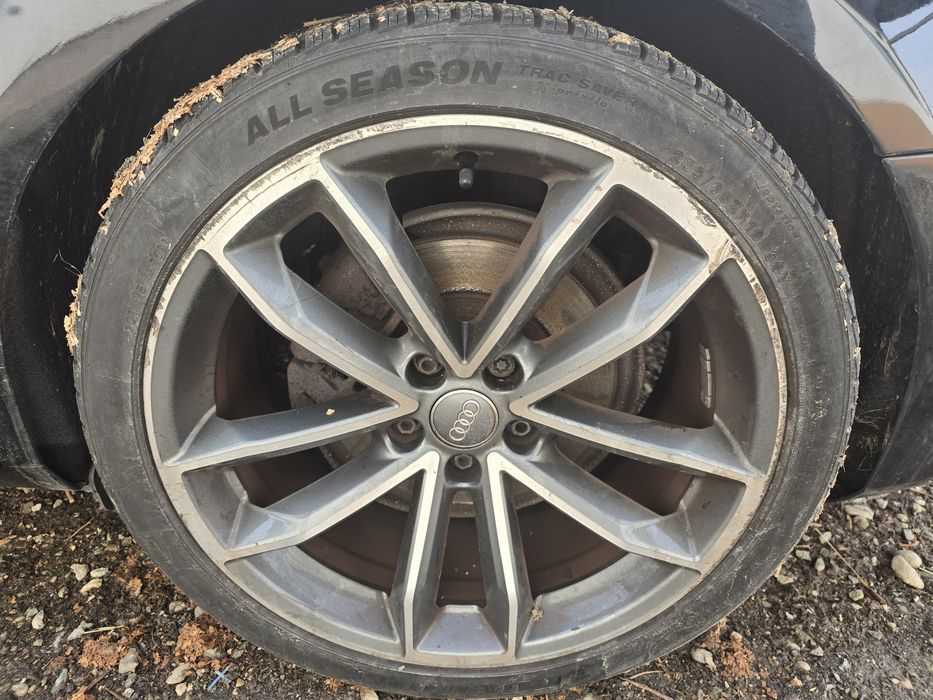 Dezmembrez audi a4 b8.5