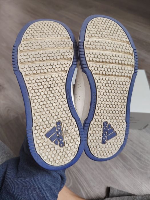 Adidasi adidas 31