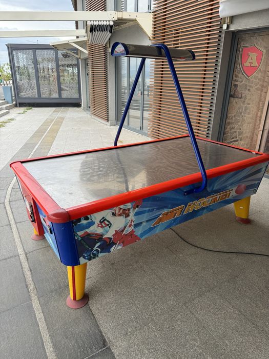 Въздушен хокей на SAM Billares