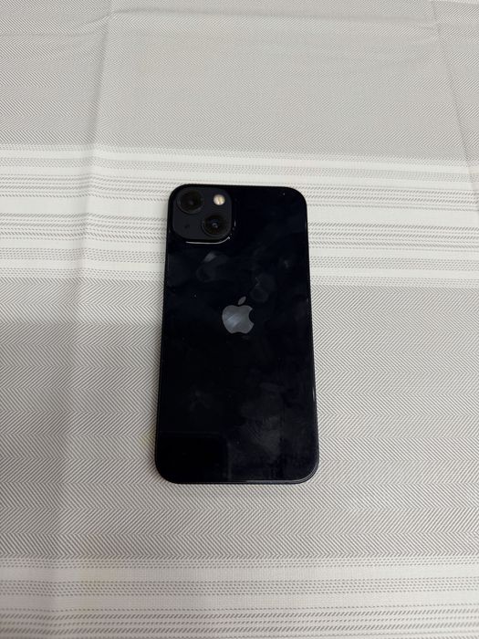 Iphone 13, черного цвета