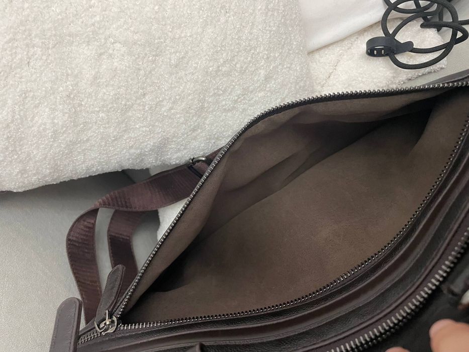 Коричневая кожанная сумка