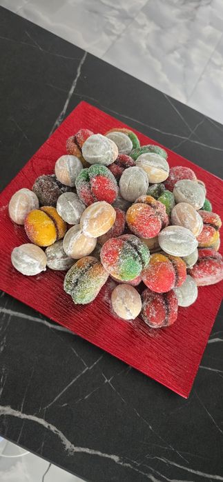 Biscuiti fragezi ,cozonac si alte bunătați de casa