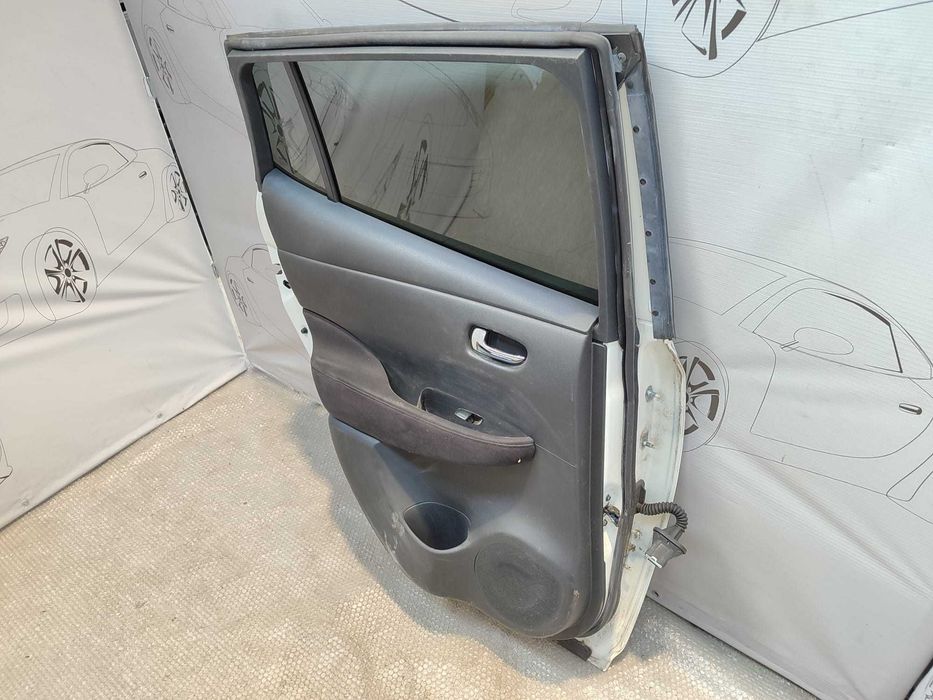 Ușă Spate Stânga Nissan Leaf I ZE0 Hatchback Alb Cod Culoare 326 2016 / [2010-2017] / H21013NLMA H21533NLMA (3C)