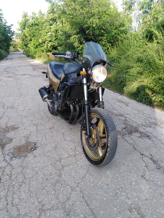 Хонда ЦБР 600 Ф продавам