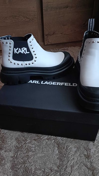 Vând ghete Karl Lagerfield din piele