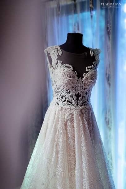 Rochie de mireasa Milla Nova, model Kamelia