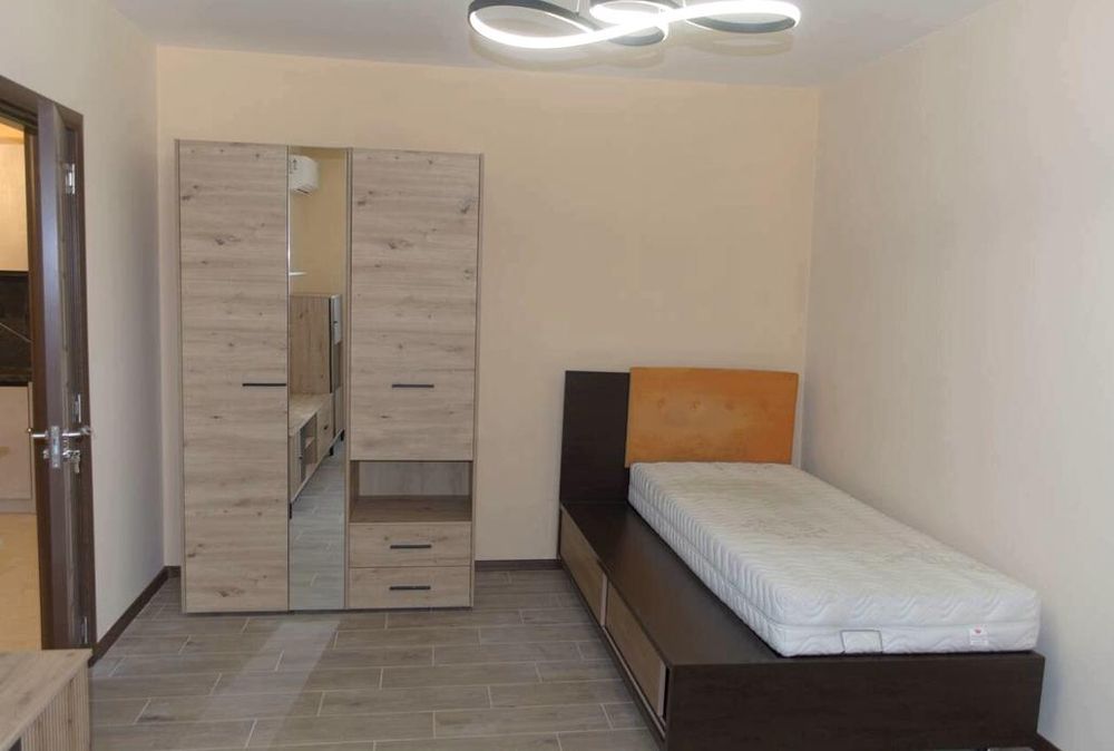 Дава се под наем Тристаен апартамент в Пловдив, Каменица 1 - 105 кв.м за 765 € - Снимка #5