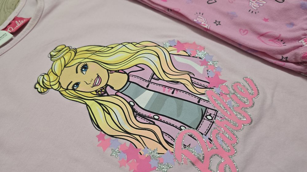 Pijamalele Lcwakiki cu Barbie pt 3 ani