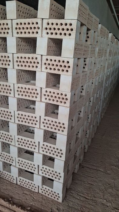 Pishgan gisht yetkazib beramiz istalgan miqdorda soni cheklanmagan