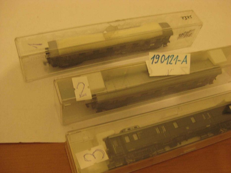 Пътнически вагони №190121 - А, Флайшман, Роко и Трикс, мaщаб 1:160, N